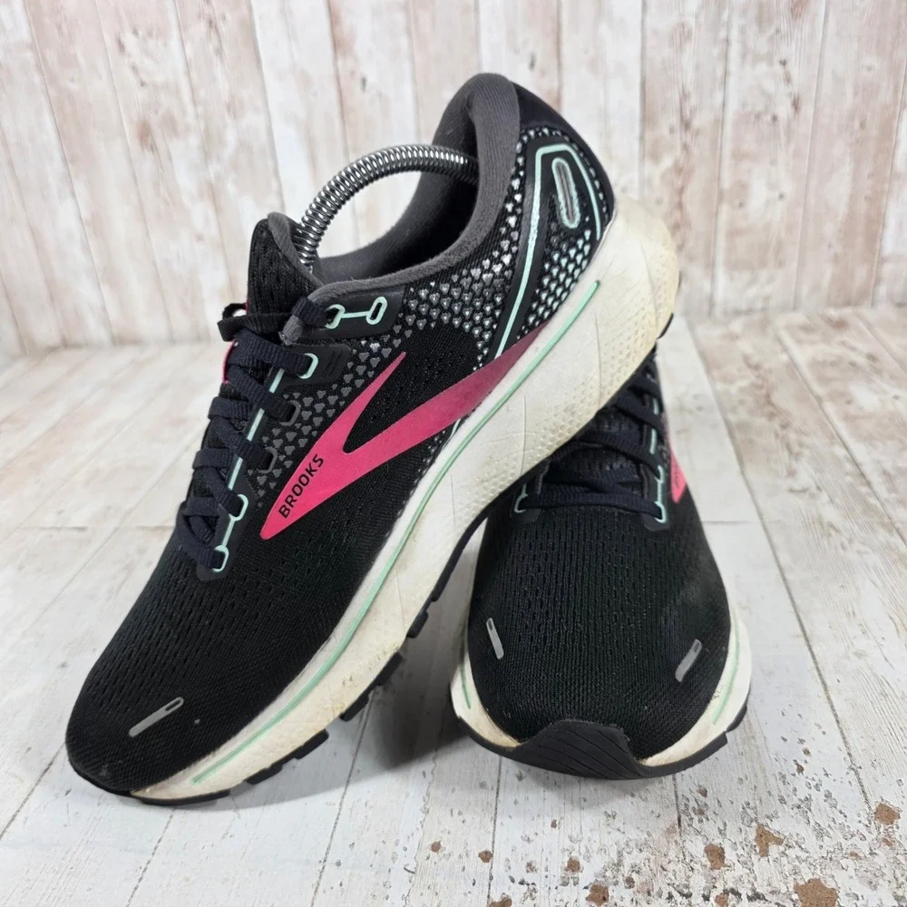 Brooks Ghost 14 Womens Running Shoes Black Pink Seafoam 1203561B013 Size 11 B